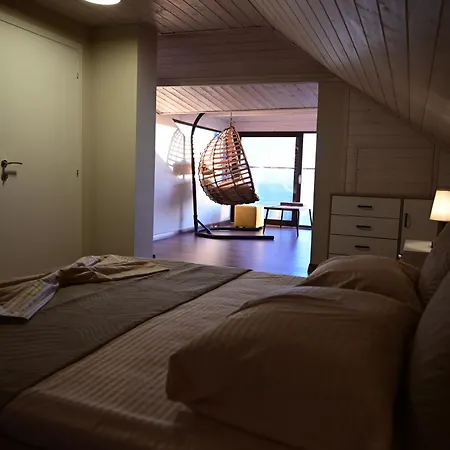 شقة Damiano's Penthouse Old Bazaar - Castle To Coast View