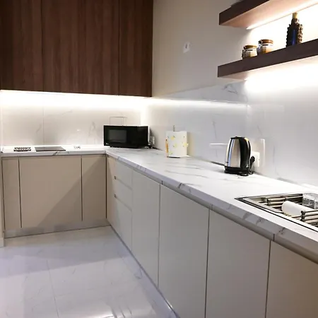 Damiano's Penthouse Old Bazaar - Castle To Coast View شقة Krujë