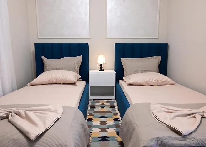 Damiano's Penthouse Old Bazaar - Castle To Coast View شقة