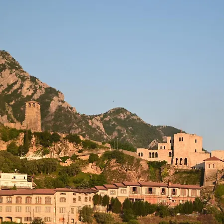 Apartmán Damiano's Penthouse Old Bazaar - Castle To Coast View Krujë