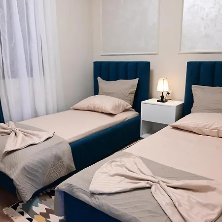 Damiano's Penthouse Old Bazaar - Castle To Coast View * Κρούγια